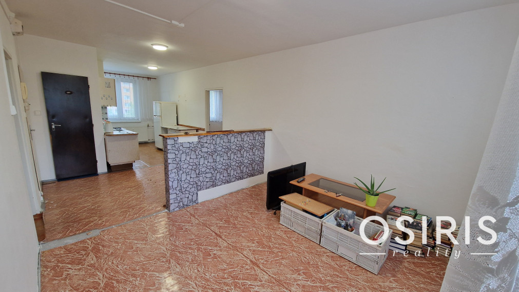 3 izbový byt po čiastočnej rekonštrukcii z r. 2004, Mier