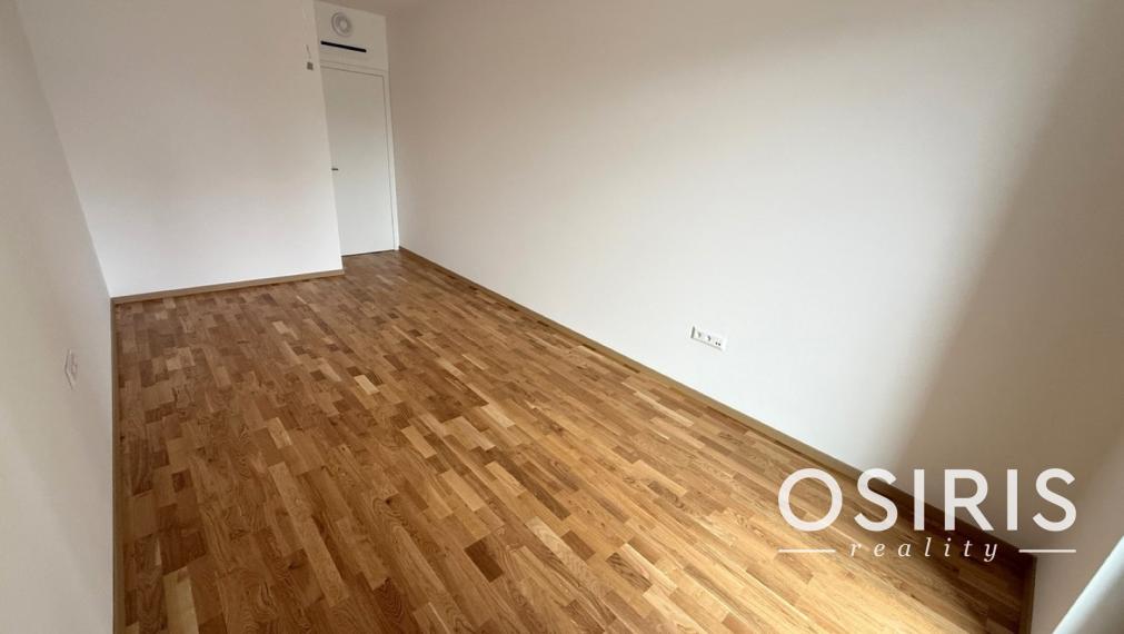 METROPOLIS-DOWNTOWN Starého Mesta, 2i apartmán, parking