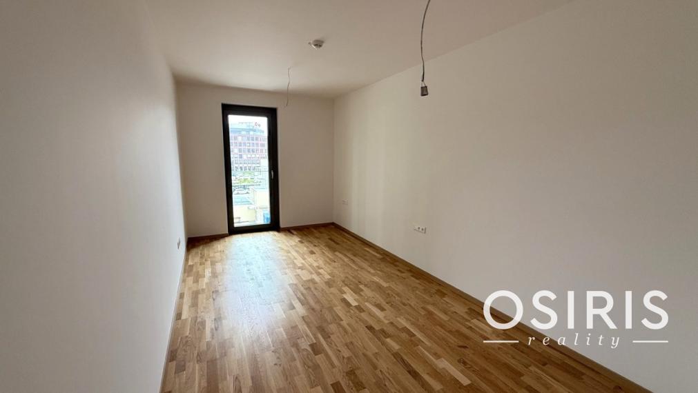 METROPOLIS-DOWNTOWN Starého Mesta, 2i apartmán, parking