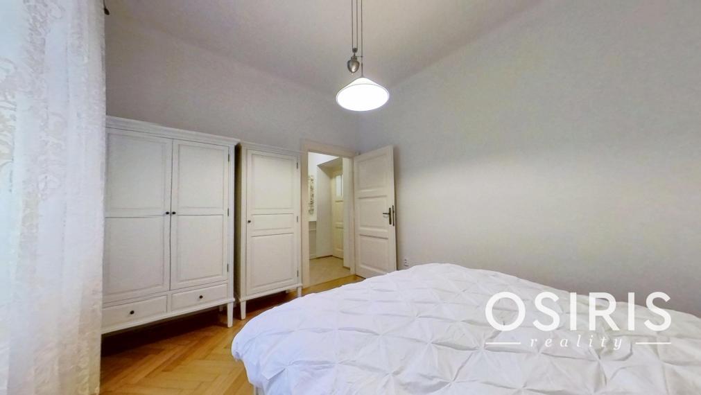 Priestranný 2-izbový na Zochovej ulici