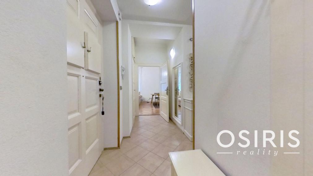 Priestranný 2-izbový na Zochovej ulici