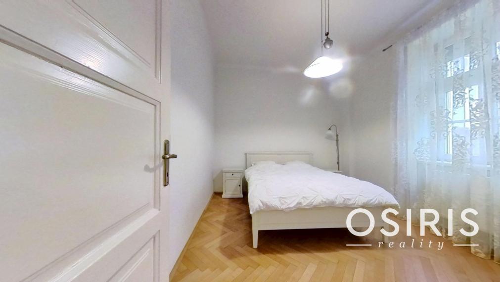 Priestranný 2-izbový na Zochovej ulici