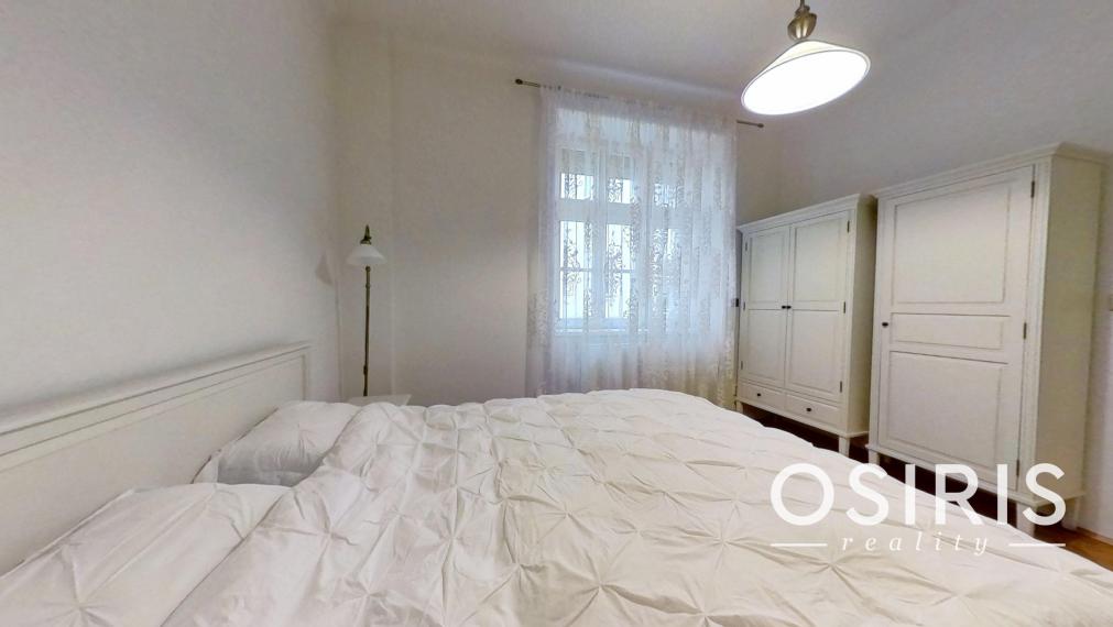 Priestranný 2-izbový na Zochovej ulici