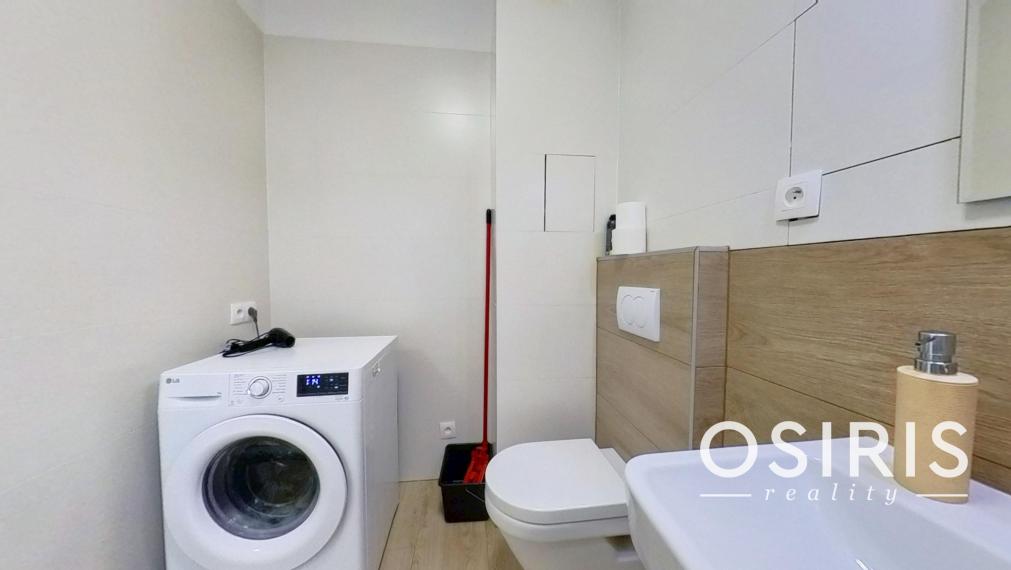 2i byt v štandarde, balkón 4.51 m2, 1x parkovacie miesto, obec Rovinka