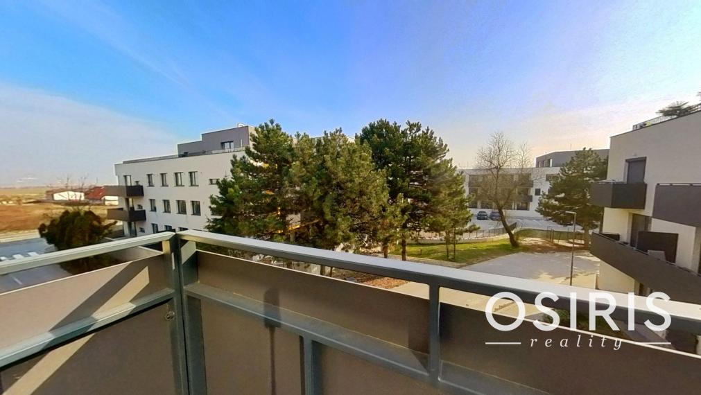 2i byt v štandarde, balkón 4.51 m2, 1x parkovacie miesto, obec Rovinka