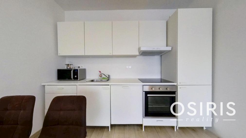 2i byt v štandarde, balkón 4.51 m2, 1x parkovacie miesto, obec Rovinka