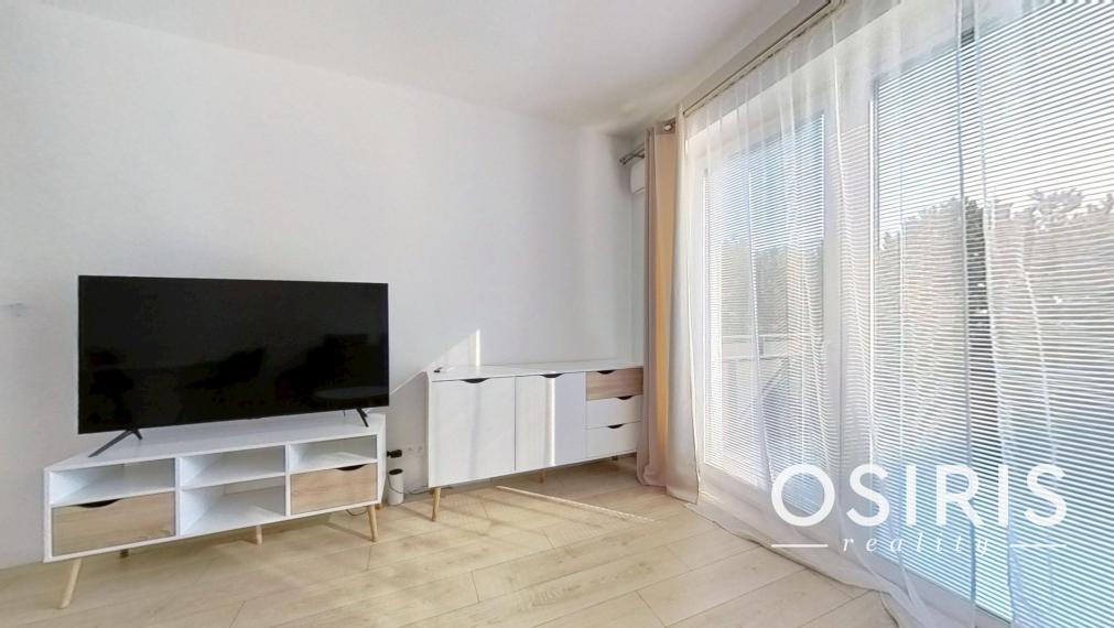 2i byt v štandarde, balkón 4.51 m2, 1x parkovacie miesto, obec Rovinka