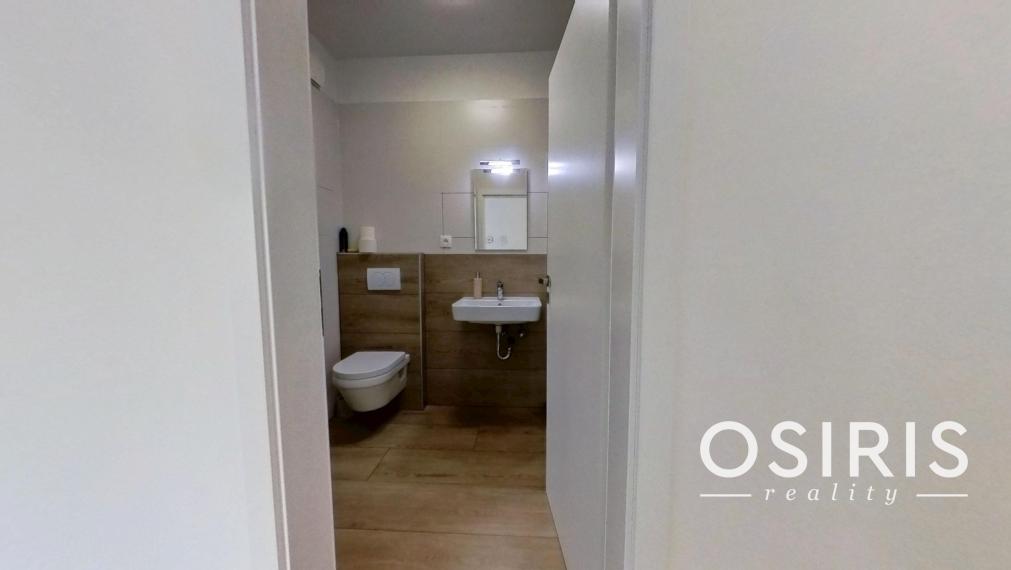 2i byt v štandarde, balkón 4.51 m2, 1x parkovacie miesto, obec Rovinka