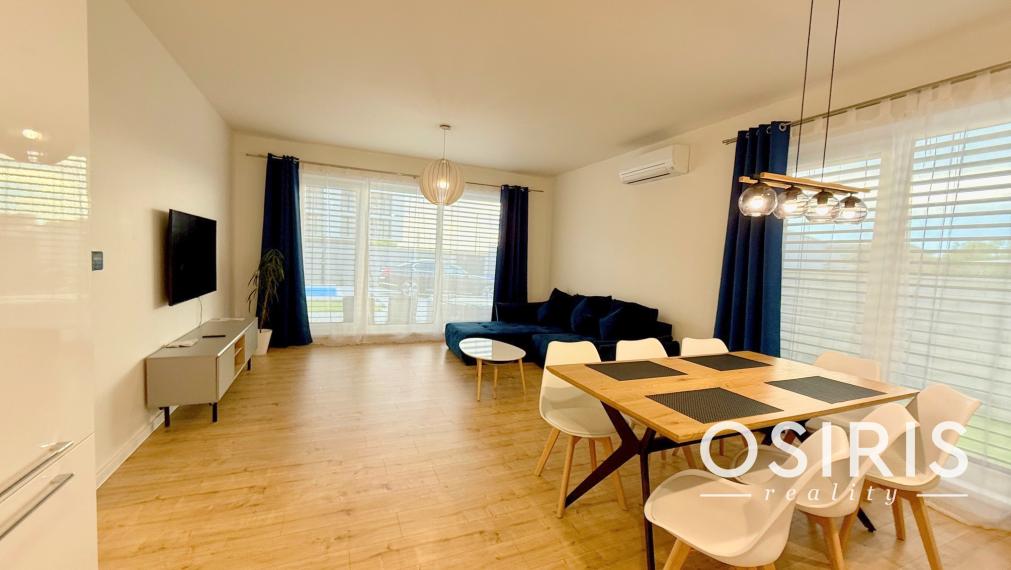 Klimatizovaný 4i rodinný dom s bazénom, 2x parkovanie na pozemku, novostavba 2023