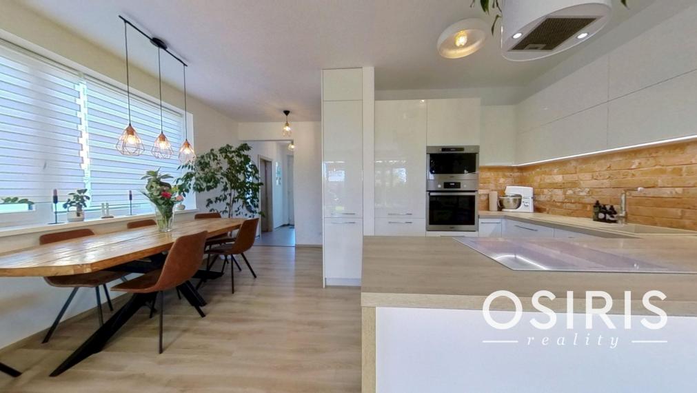 Nadštandardný klimatizovaný 4i rodinný dom, novostavba 2020, Rovinka