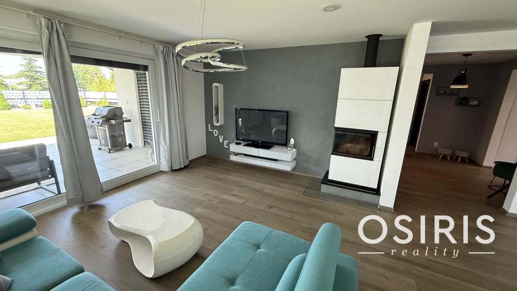 Moderný 4-izbový rodinný dom so záhradou a terasou, Uhorská Ves