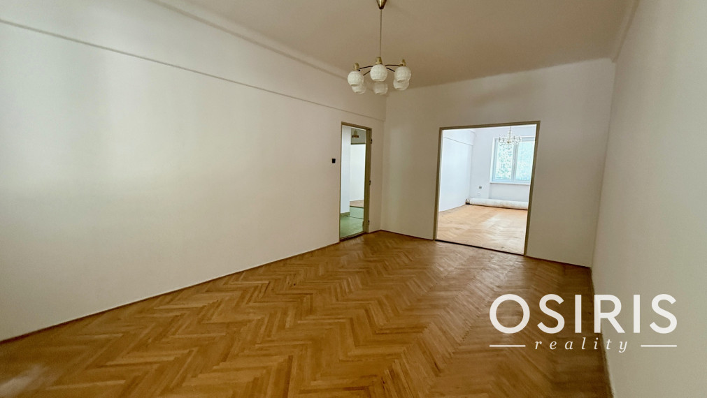 Priestranný 3 izbový byt, po čiastočnej rekonštrukcii, Americká ul.