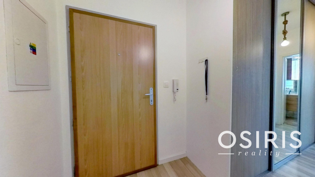 Zariadený 2i byt so záhradou 198m2, novostavba 2016, 1x parkovanie