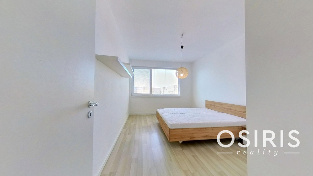 Zariadený 2i byt so záhradou 198m2, novostavba 2016, 1x parkovanie