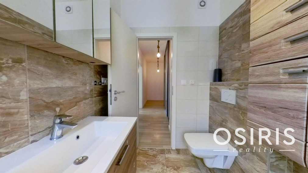 Zariadený 2i byt so záhradou 198m2, novostavba 2016, 1x parkovanie