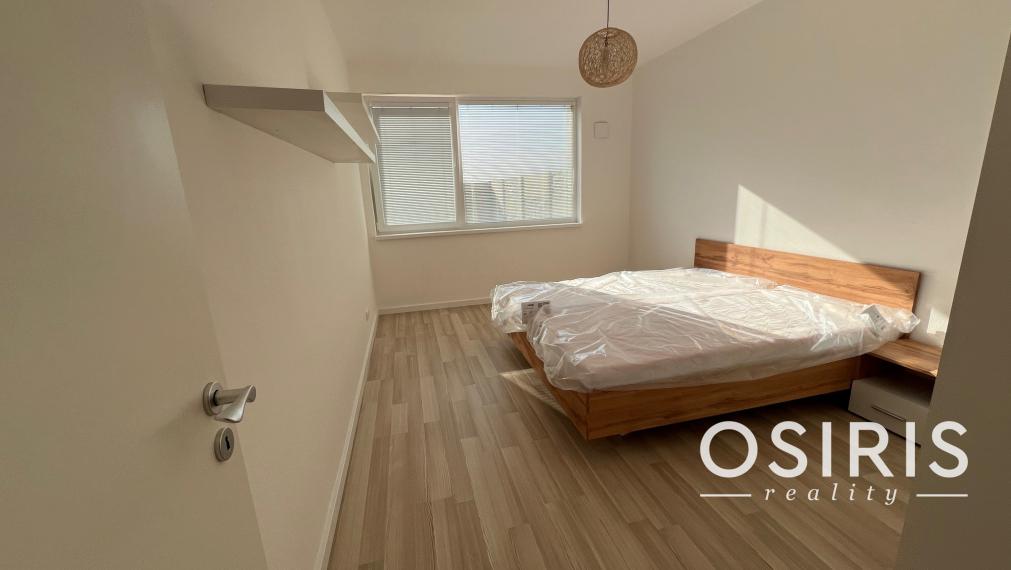 Zariadený 2i byt so záhradou 198m2, novostavba 2016, 1x parkovanie