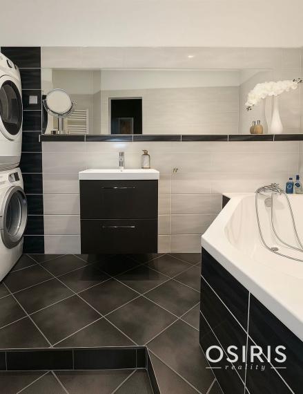 Štýlový, kompletne zrekonštruovaný 2 izb. byt v TOP lokalite