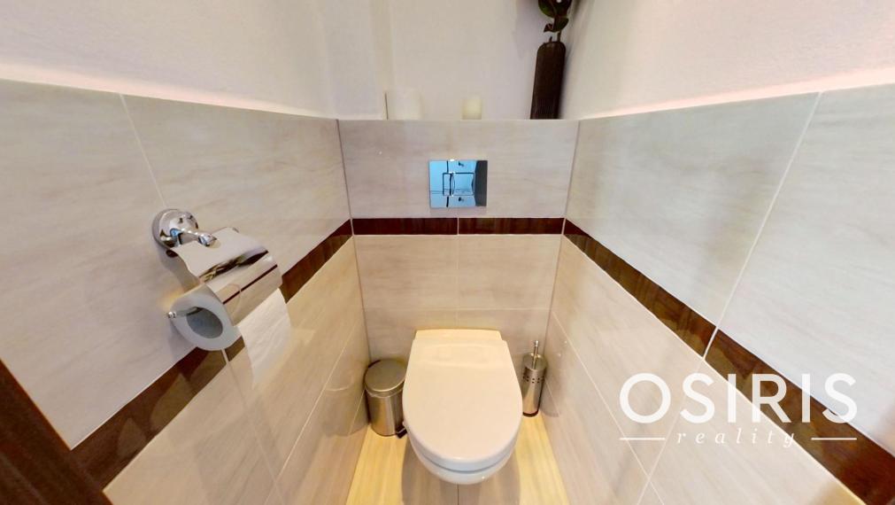 Na prenájom Klimatizovaný 2i byt s balkónom, Piešťanská ul.