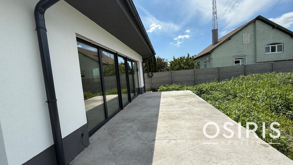 Moderný 5-izbový rodinný dom so záhradou a terasou, Orechová Potôň