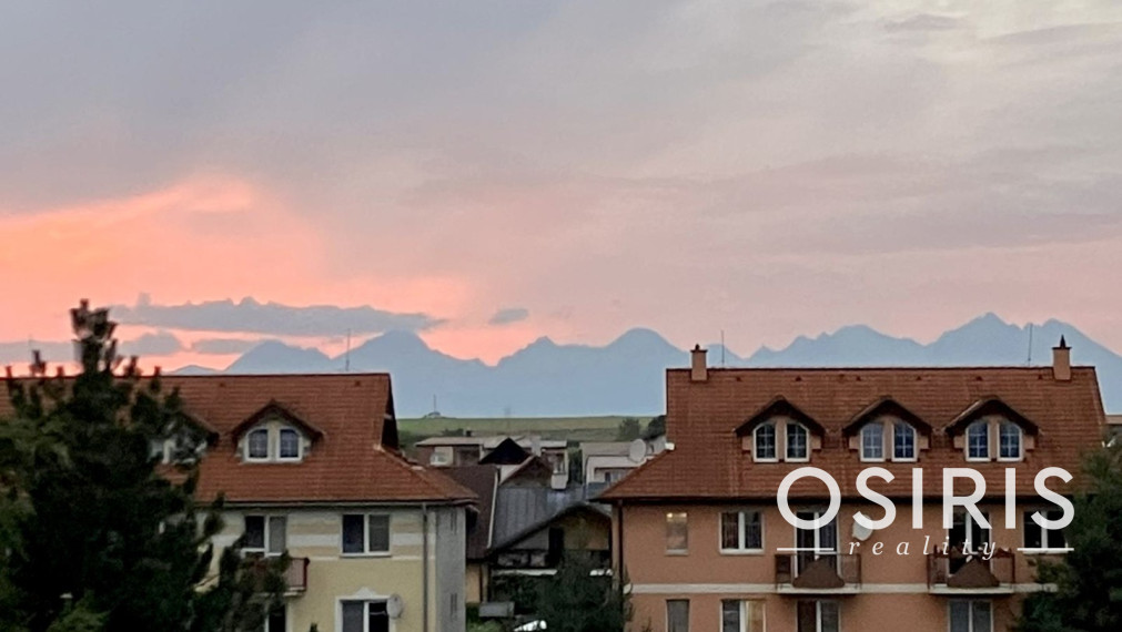Slnečný, zariadený 2i byt s výhľadom na Tatry, Smižany