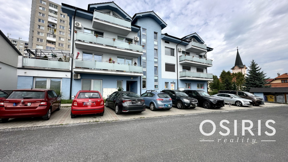 Slnečný, zariadený 2i byt s výhľadom na Tatry, Smižany