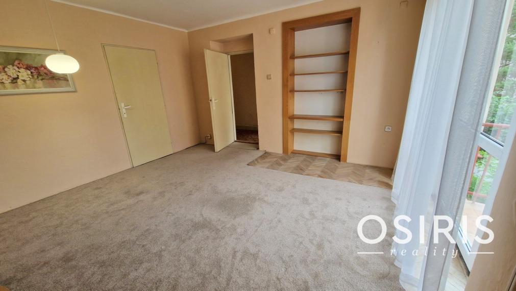 2-izbový byt + samostatná kuchyňa, 2x balkón, Banícka ul.