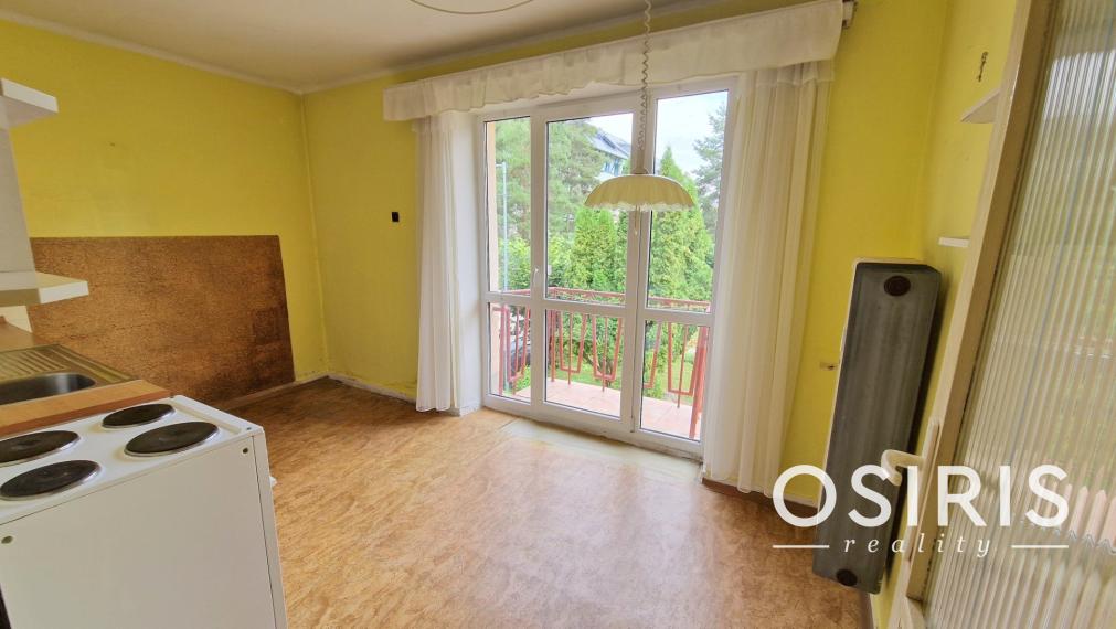 2-izbový byt + samostatná kuchyňa, 2x balkón, Banícka ul.