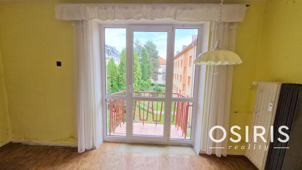 2-izbový byt + samostatná kuchyňa, 2x balkón, Banícka ul.