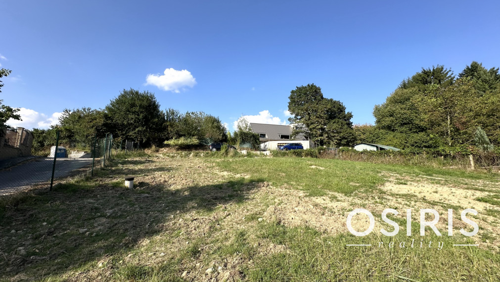 Slnečný stavebný pozemok na úpätí Malých Karpát, Marianka