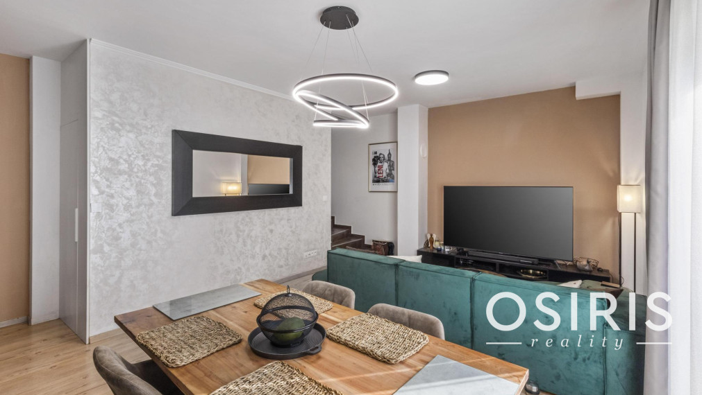 Kompletne zariadený 4 izb. byt v trojdome s veľkou záhradou