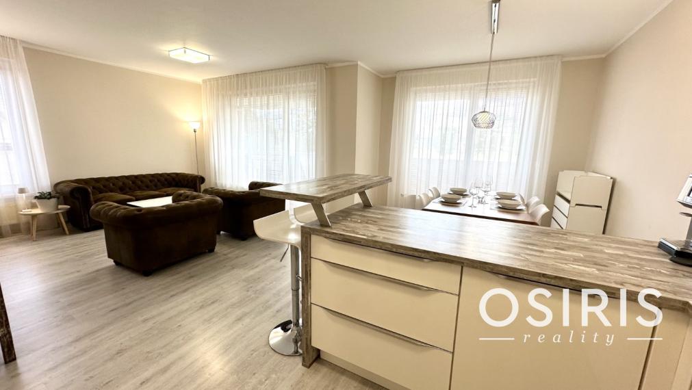 Slnečný 3i byt v novostavbe s veľkou terasou a parkovaním