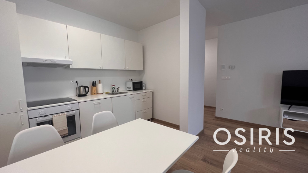 2i byt s balkónom 12 m2, novostavba 2024, 1x parkovacie miesto,