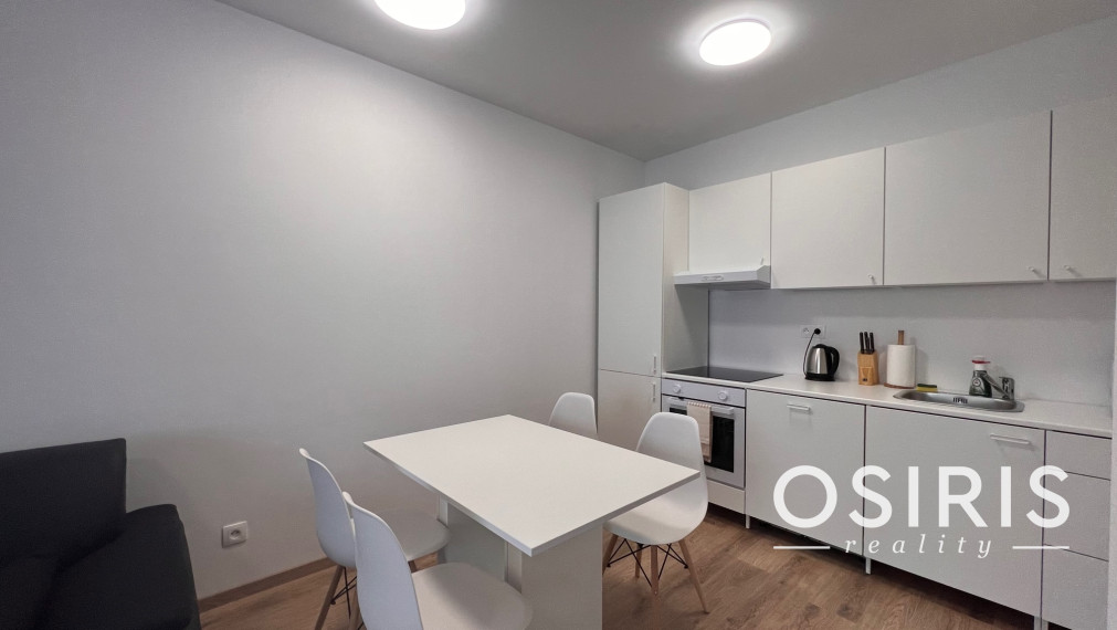 2i byt s balkónom 12 m2, novostavba 2024, 1x parkovacie miesto,