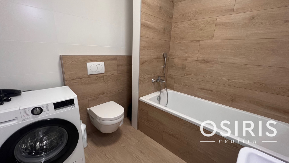 2i byt s balkónom 12 m2, novostavba 2024, 1x parkovacie miesto,