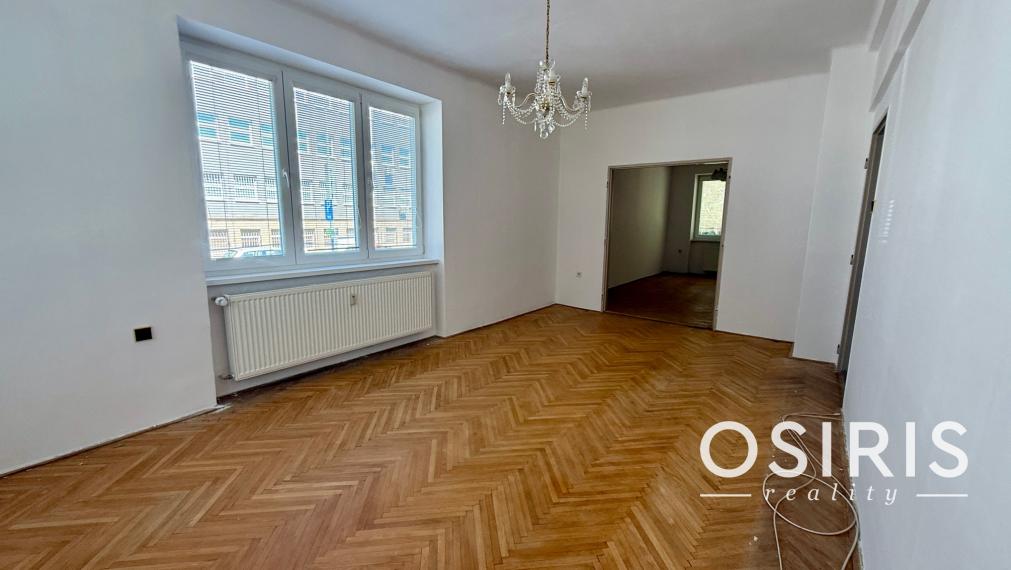 Priestranný 3 izbový byt, po čiastočnej rekonštrukcii, Americká ul.