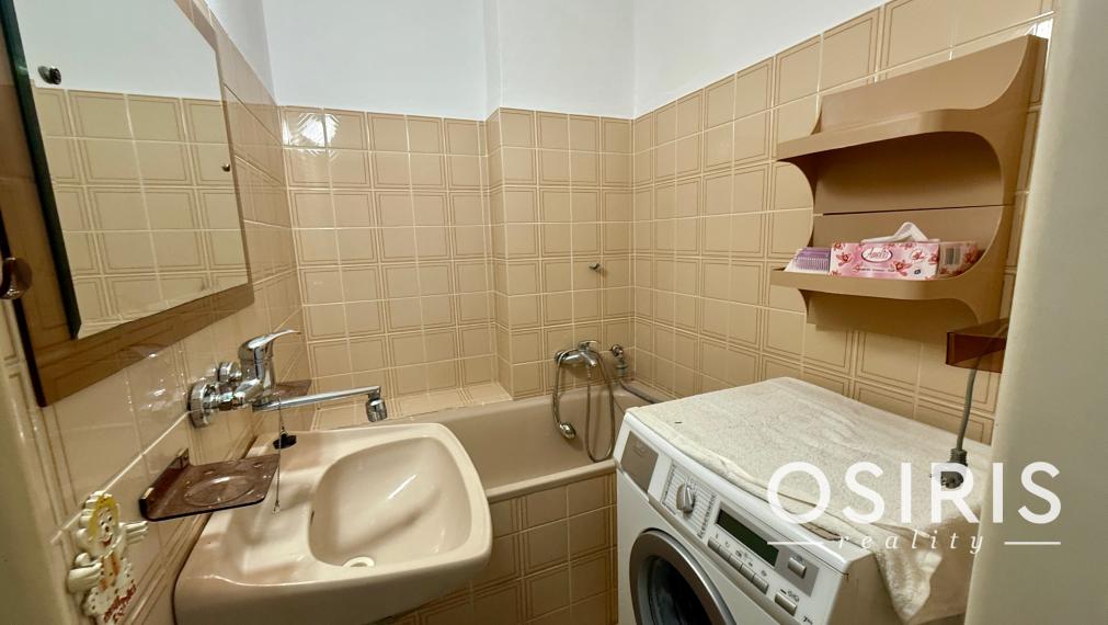 Priestranný 3 izbový byt, po čiastočnej rekonštrukcii, Americká ul.