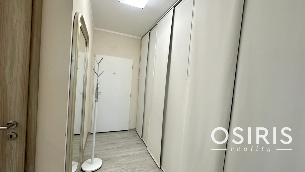 Slnečný 3i byt v novostavbe s veľkou terasou a parkovaním