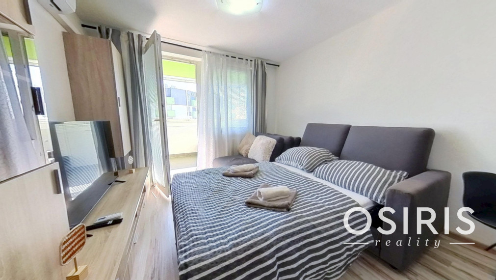 Klimatizovaný 1i byt s balkónom, novostavba 2016, Rustaveliho