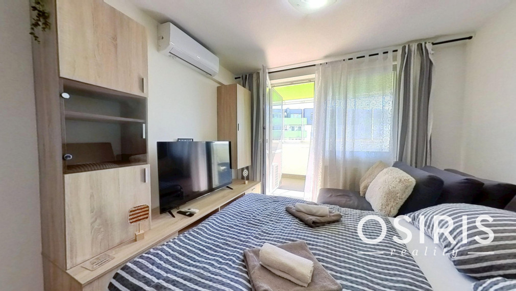 Klimatizovaný 1i byt s balkónom, novostavba 2016, Rustaveliho