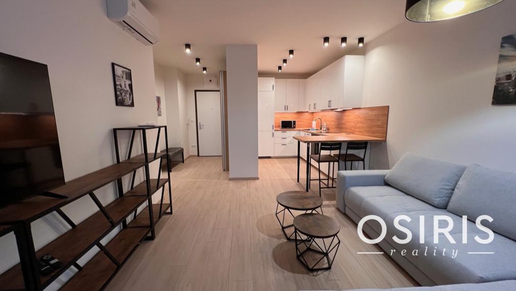 Na prenájom klimatizovaný 2i byt s balkónom, parkovanie