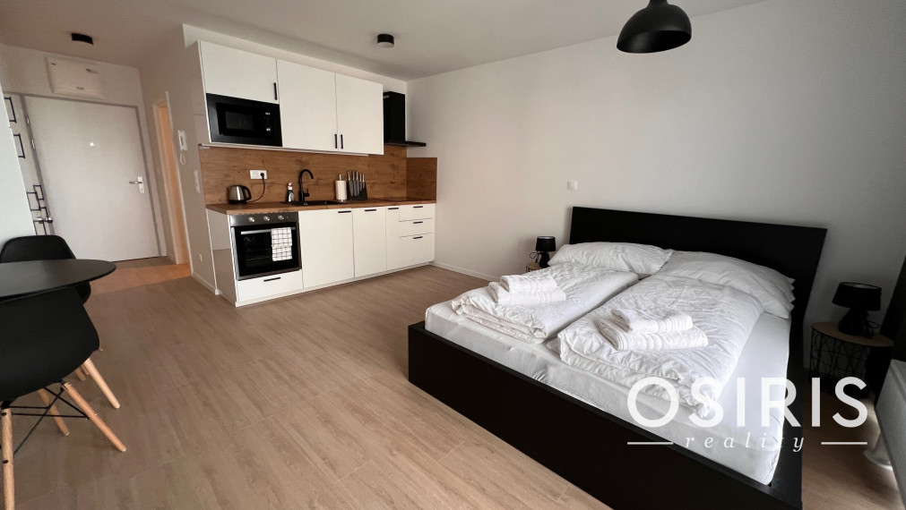 Na prenájom moderný 1i byt s balkónom, Rača - Eduarda Wenzla