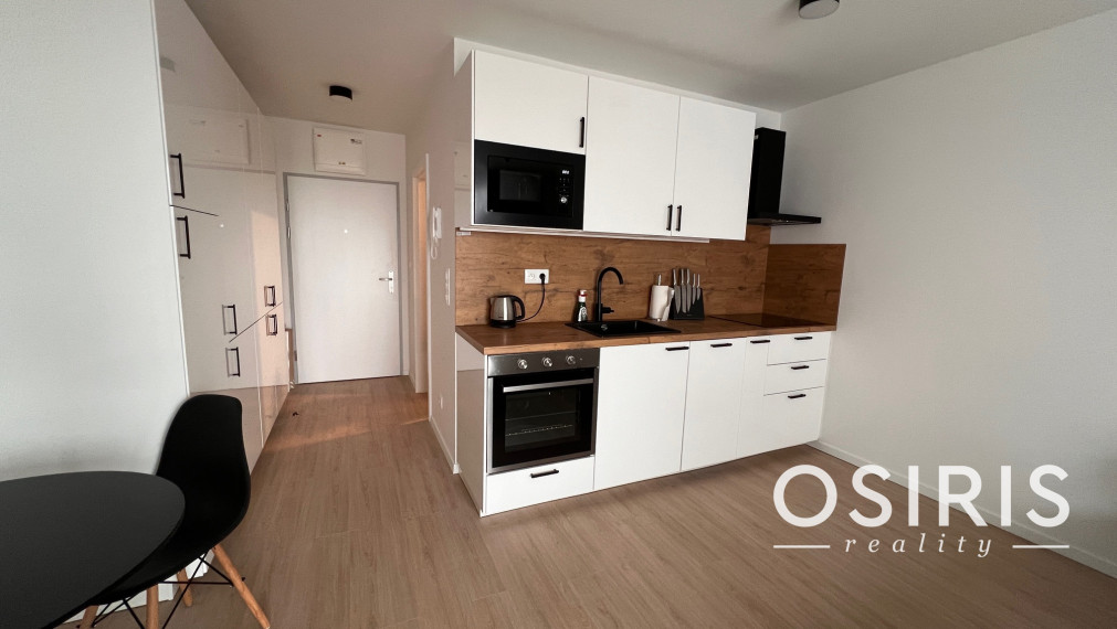 Na prenájom moderný 1i byt s balkónom, Rača - Eduarda Wenzla