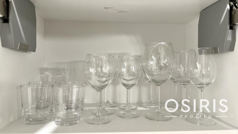 Klimatizovaný 4i zariadený dom, vírivka, 2x parking, D. Lužná