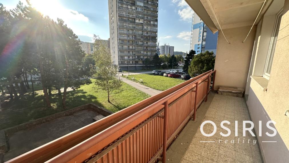 Slnečný, zrekonštruovaný 1i byt Landauova ul. BA - Dúbravka