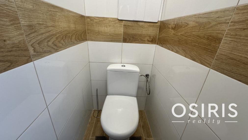 Slnečný, zrekonštruovaný 1i byt Landauova ul. BA - Dúbravka