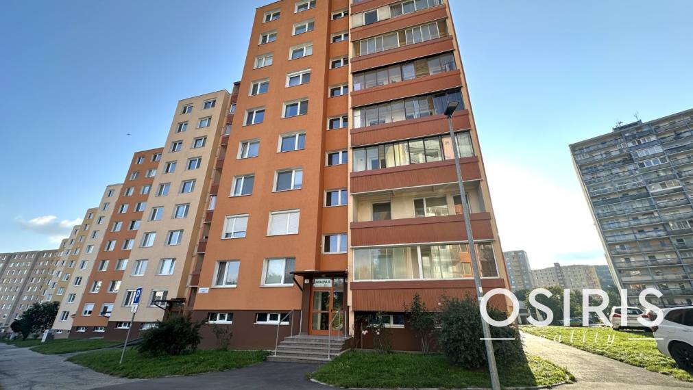 Slnečný, zrekonštruovaný 1i byt Landauova ul. BA - Dúbravka