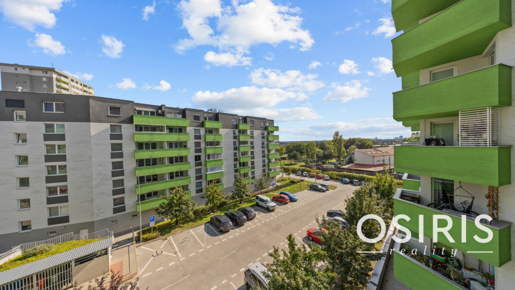 Klimatizovaný 1i byt s balkónom, novostavba 2016, Rustaveliho