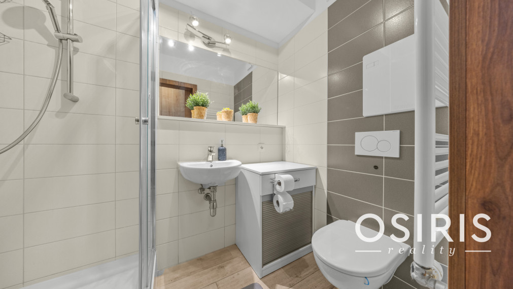 Klimatizovaný 1i byt s balkónom, novostavba 2016, Rustaveliho