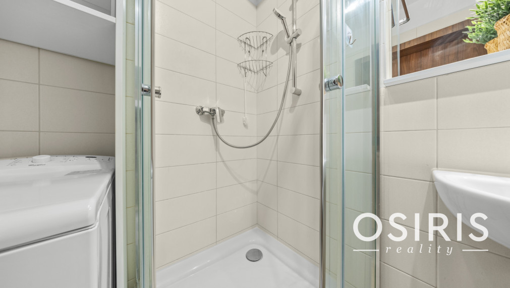 Klimatizovaný 1i byt s balkónom, novostavba 2016, Rustaveliho