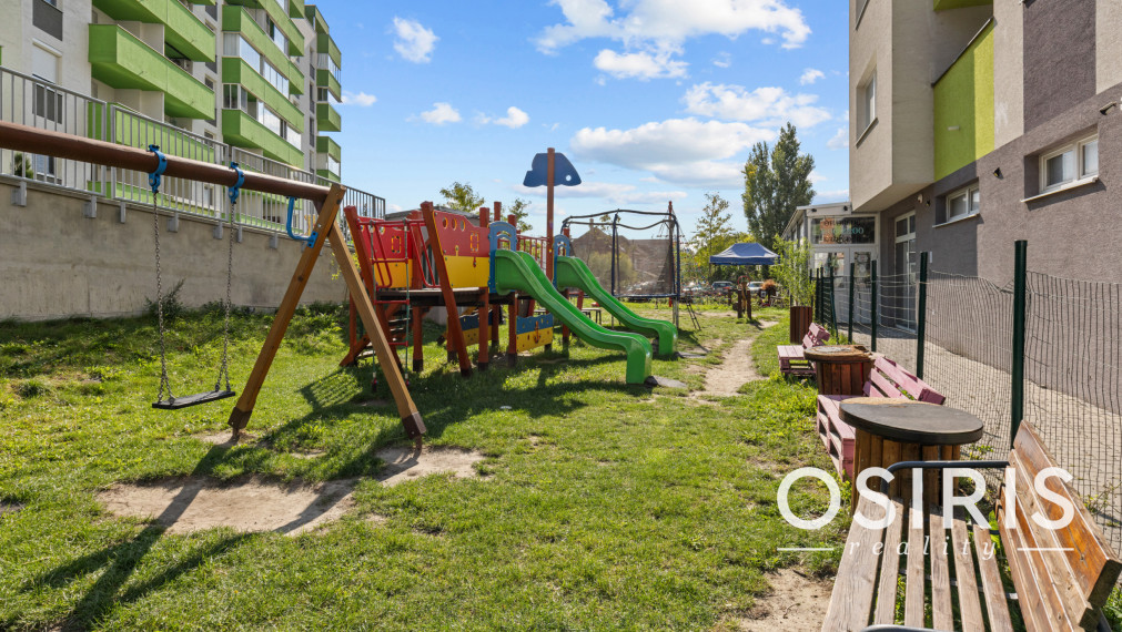 Klimatizovaný 1i byt s balkónom, novostavba 2016, Rustaveliho